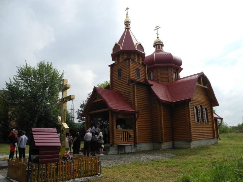 Престол каплички Святого Пантелеймона у Солотвинській лікарні нарешті освятили